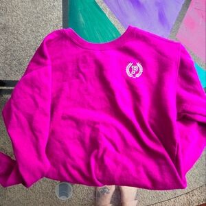 Vs pink crew neck